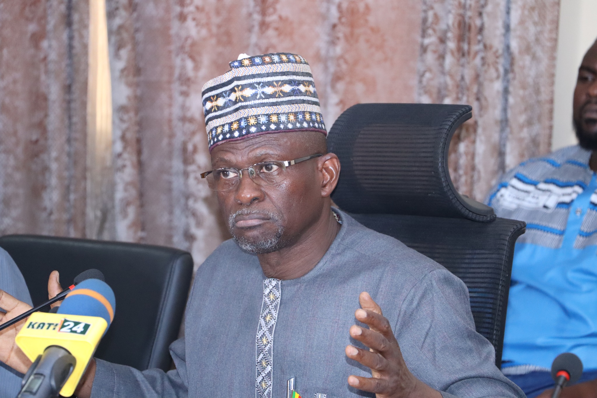 Pénurie et cherté du sucre dans les marchés, le ministre du commerce dénonce le double jeu de certains commerçants